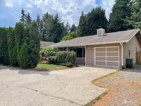 3220 SW 340th St, Federal Way, WA 98023