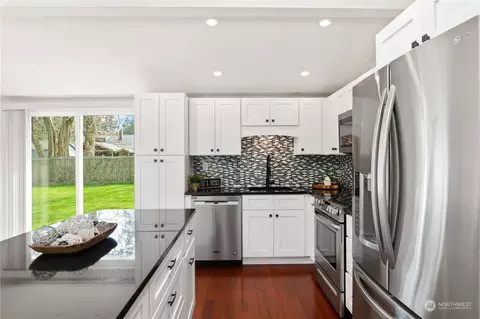 Kitchen - 6326 Polk Pl, Everett, WA 98203 photo 5 of 7