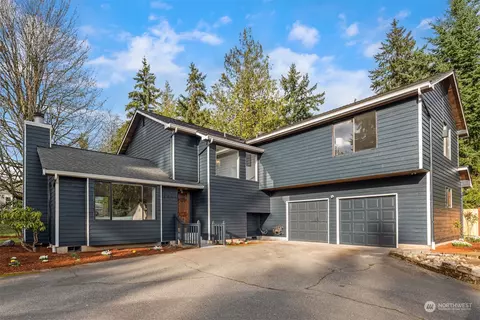 1524 N 128th St, Seattle, WA 98133