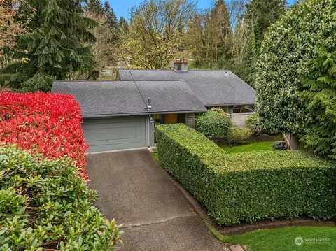 1339 NE 106th St, Seattle, WA 98125
