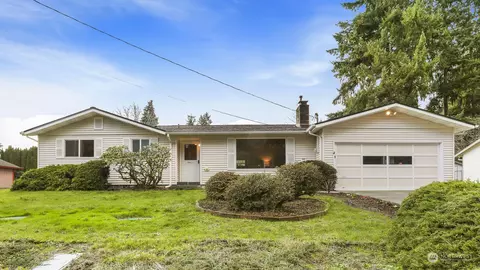 1529 Woodland Creek St NE, Olympia, WA 98516
