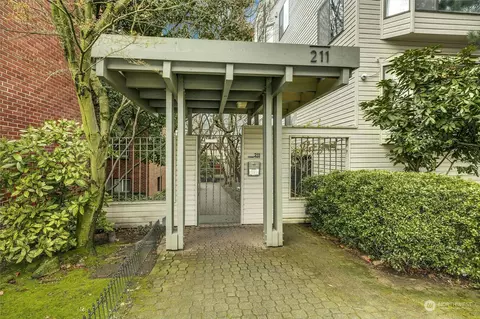 211 Summit Ave E #N302, Seattle, WA 98102