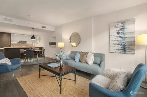 588 Bell St #412S, Seattle, WA 98121
