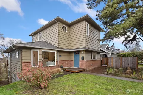 5233 37th Ave SW, Seattle, WA 98126