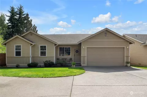 708 Monroe Ave NE, Renton, WA 98056