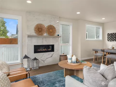 Living - 335 22nd Ave E, Seattle, WA 98112 photo 2 of 5