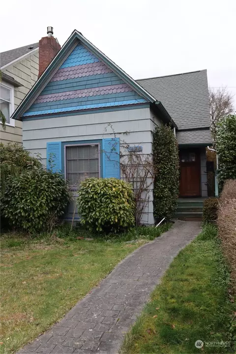 Exterior - 2105 Rucker Ave, Everett, WA 98201 photo 8 of 8