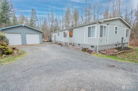 2595 Irwin Dr, Bellingham, WA 98226