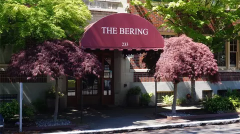 233 14th Ave E #401, Seattle, WA 98112