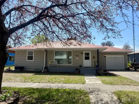 812 SE Pope Ave, Wilbur, WA 99185