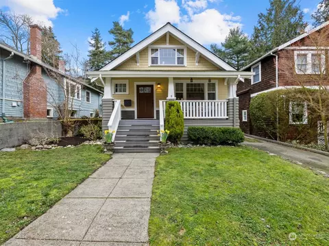 4016 Dayton Ave N, Seattle, WA 98103