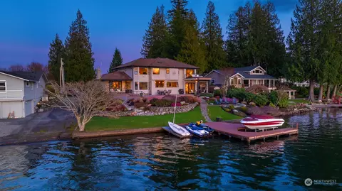 4905 197th Ave E, Bonney Lake, WA 98391