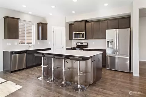 Kitchen - 308 Belfair St SW, Orting, WA 98360 photo 2 of 5