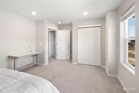 Bedroom - 308 Belfair St SW, Orting, WA 98360 photo 4 of 7