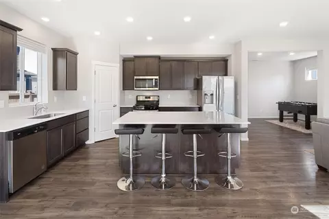 Kitchen - 308 Belfair St SW, Orting, WA 98360 photo 3 of 5