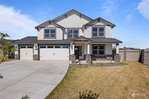 2685 Meridian Ct, West Richland, WA 99353
