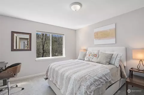 Bedroom - 14404 148th St E, Orting, WA 98360 photo 2 of 4
