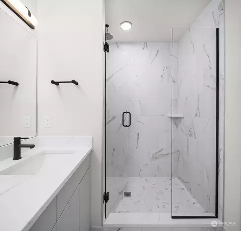 720 N Allen Pl, Seattle, WA 98103 photo 14