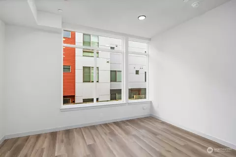 720 N Allen Pl, Seattle, WA 98103 photo 5