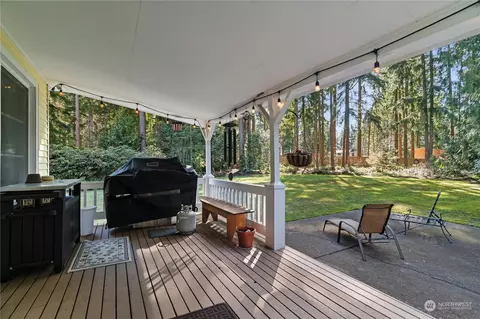 Exterior - 38011 238th Ave SE, Enumclaw, WA 98022 photo 4 of 15