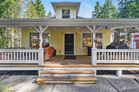 Exterior - 38011 238th Ave SE, Enumclaw, WA 98022 photo 2 of 15