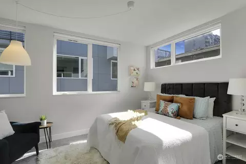 720 Summit Ave E, Seattle, WA 98102 photo 13