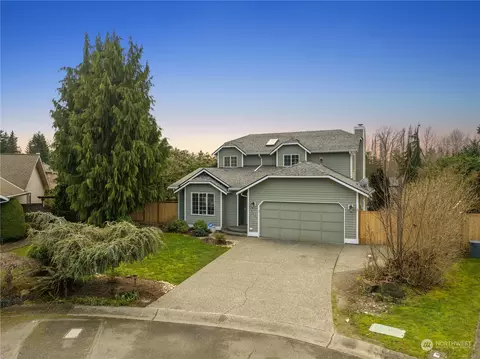19425 NE 76th Ct, Kenmore, WA 98028