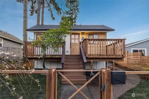 8833 17th Ave SW, Seattle, WA 98106