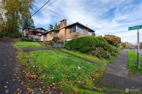 3327 25th Ave S, Seattle, WA 98144
