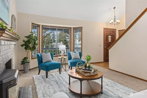 Living - 2012 233rd St SE, Bothell, WA 98021 photo 3 of 6