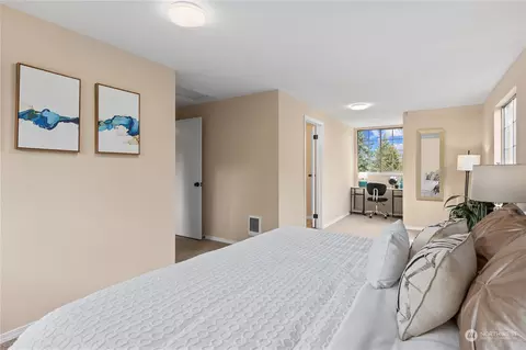 Bedroom - 2012 233rd St SE, Bothell, WA 98021 photo 11 of 11