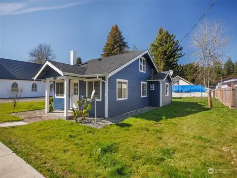 Other - 809 SE 1st St, Winlock, WA 98596 photo 1 of 6