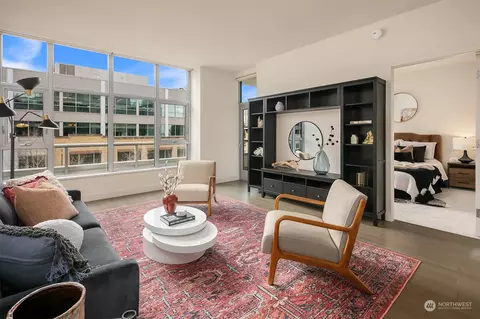 583 Battery St #614, Seattle, WA 98121
