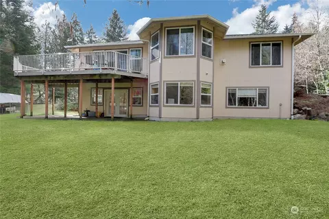 6205 Renata Ln SW, Olympia, WA 98512