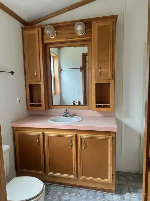 46300 Baker Loop Rd, Concrete, WA 98237 photo 14