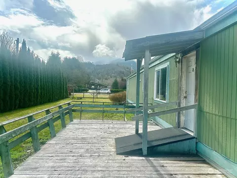 46300 Baker Loop Rd, Concrete, WA 98237 photo 4