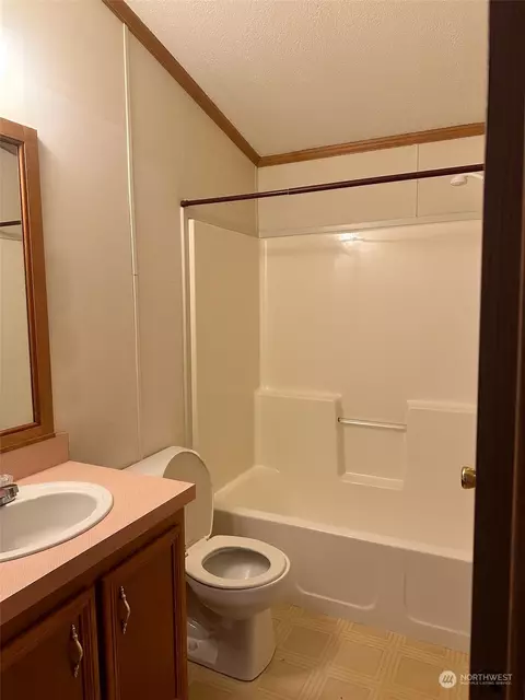 46300 Baker Loop Rd, Concrete, WA 98237 photo 18