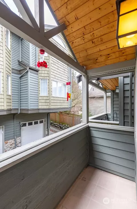 1817 24th Ave #B, Seattle, WA 98122 photo 14