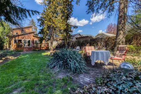 Exterior - 207 Malcolm St, Walla Walla, WA 99362 photo 5 of 7