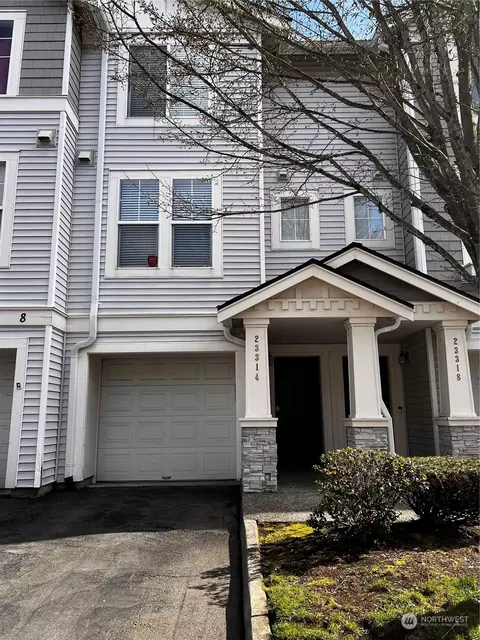 23314 60th Pl S #8-4, Kent, WA 98032