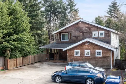 2103 N Oakes St #B, Tacoma, WA 98406