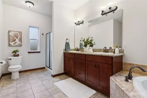 Bath - 8943 Fox Ridge Ln SE, Olympia, WA 98513 photo 1 of 5