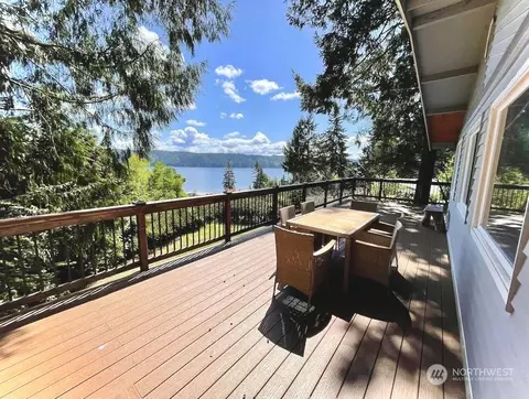 132 N Rebecca Ln, Hoodsport, WA 98548