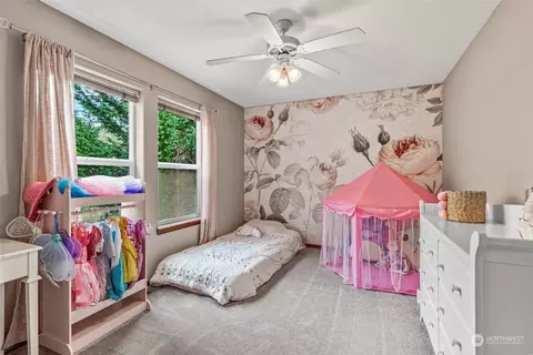 Bedroom - 145 Ruby Pl, Kelso, WA 98626 photo 4 of 4