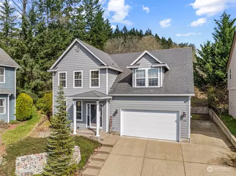 Exterior - 145 Ruby Pl, Kelso, WA 98626 photo 2 of 8