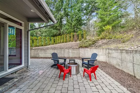 Exterior - 145 Ruby Pl, Kelso, WA 98626 photo 4 of 8