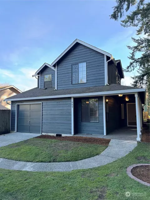 595 Malibu Dr SE, Lacey, WA 98503