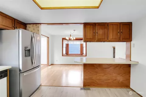 Kitchen - 13205 60th Dr SE, Everett, WA 98208 photo 1 of 3
