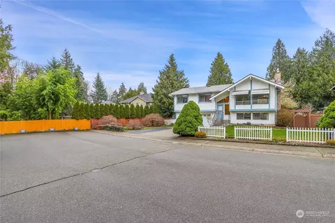 Exterior - 13205 60th Dr SE, Everett, WA 98208 photo 3 of 7