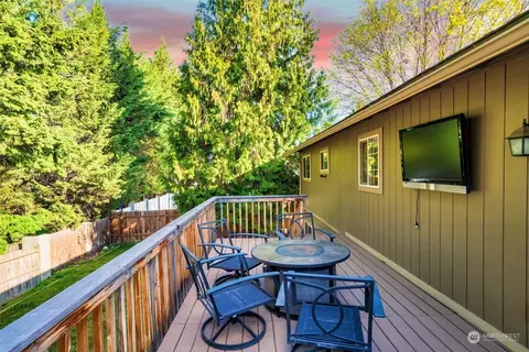 1104 Cherry Cir, East Wenatchee, WA 98802